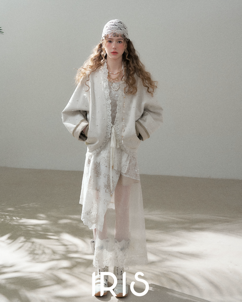 No.18 Dream “Unawakened Dawn” – Artisanal Lace Trim Shimmering Kimono Jacket