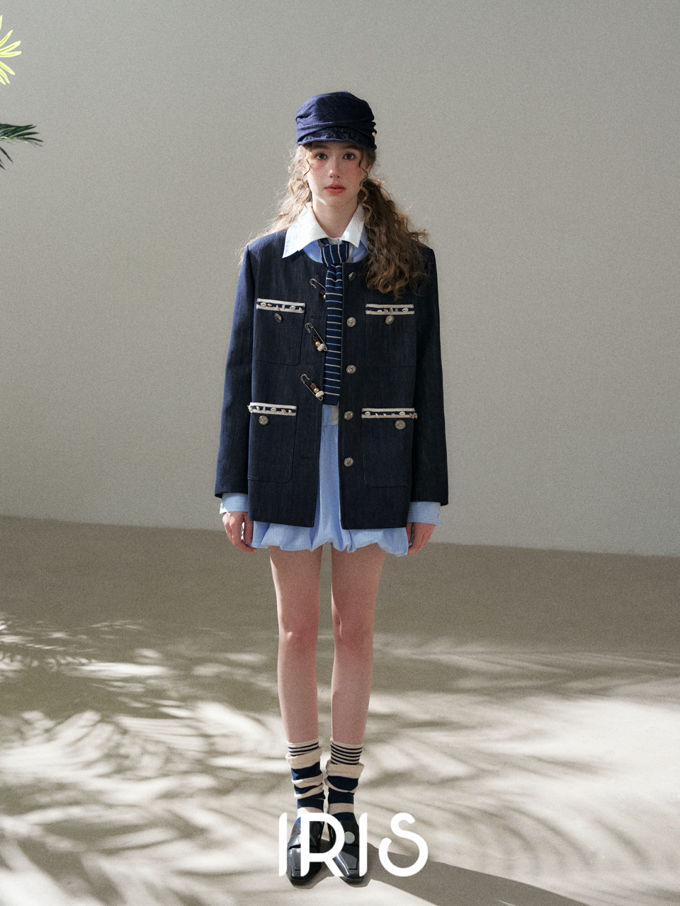 Classic Contrast Trim Blazer Jacket