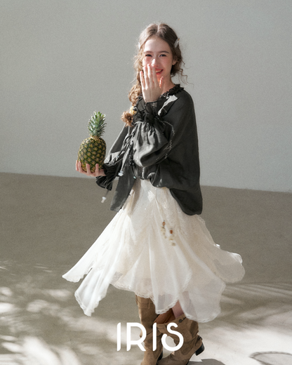 Soft Cotton-Linen Ruffle Tie Blouse