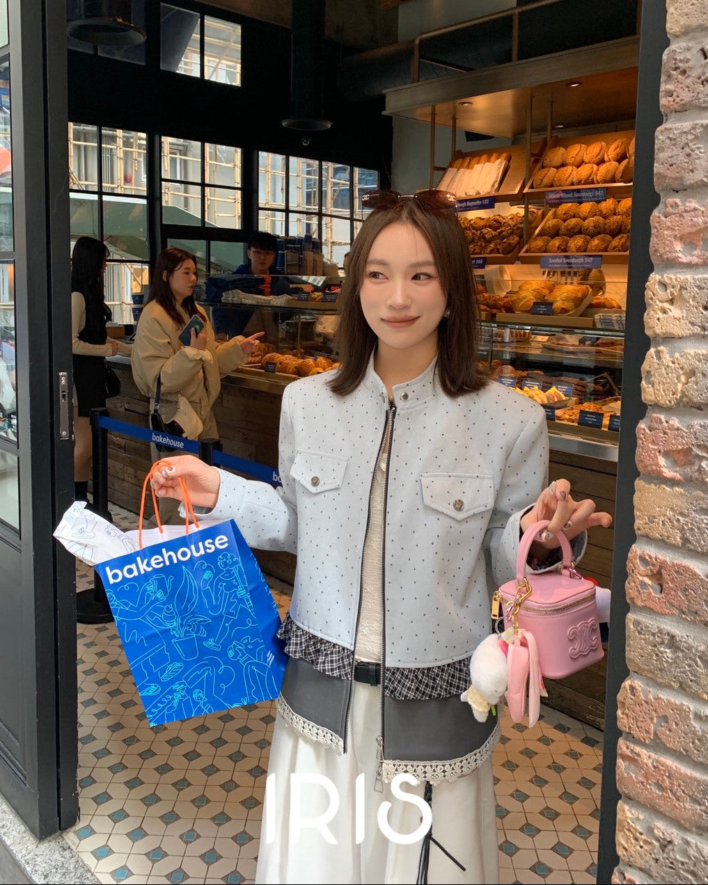 Vacation in HK |Blue Balloon Cropped Jacket & Minimal Flow Wide-Leg Pants
