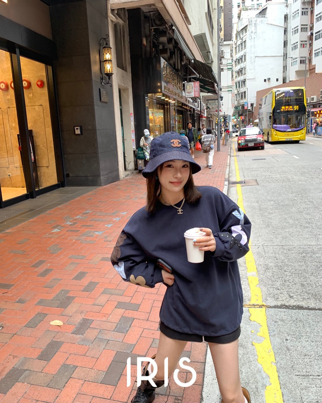 Vacation in HK |Navy Aries Patch Sweatshirt