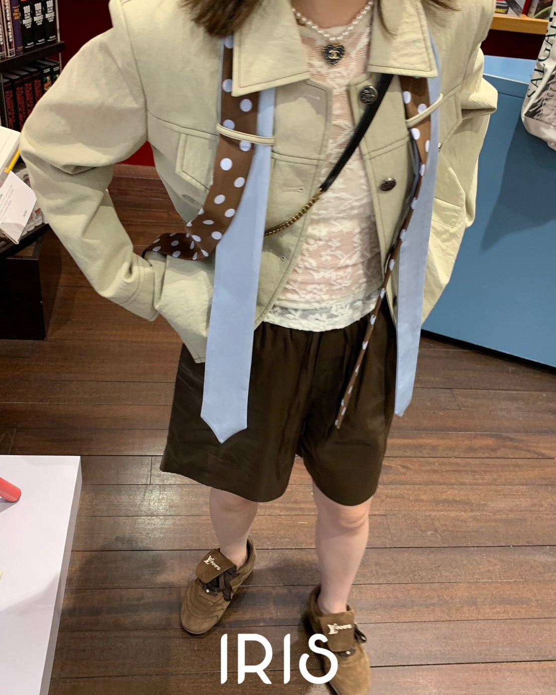 Vacation in HK |Polka Ribbon Cropped Jacket