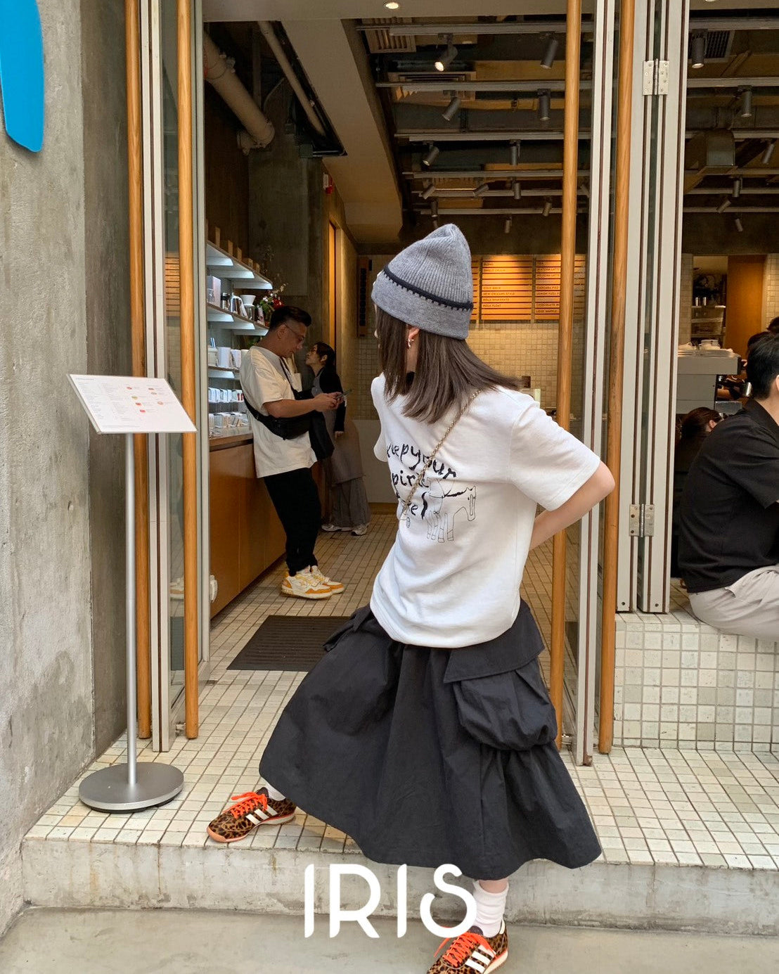 Vacation in HK |Graphic Lettering Short-Sleeve Tee in White&Peninsula Love Letter Midi Skirt