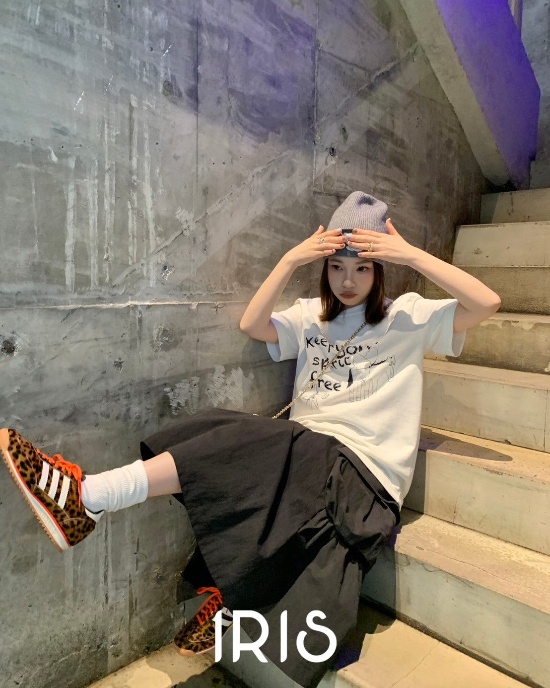 Vacation in HK |Graphic Lettering Short-Sleeve Tee in White&Peninsula Love Letter Midi Skirt