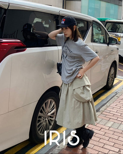 Vacation in HK |Graphic Lettering Short-Sleeve Tee in Grey