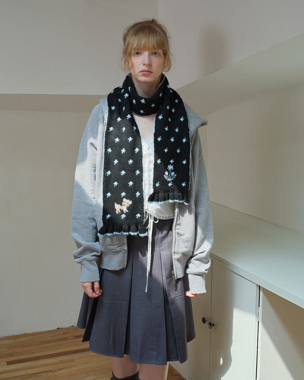 Soft Wool Floral Scarf - Black