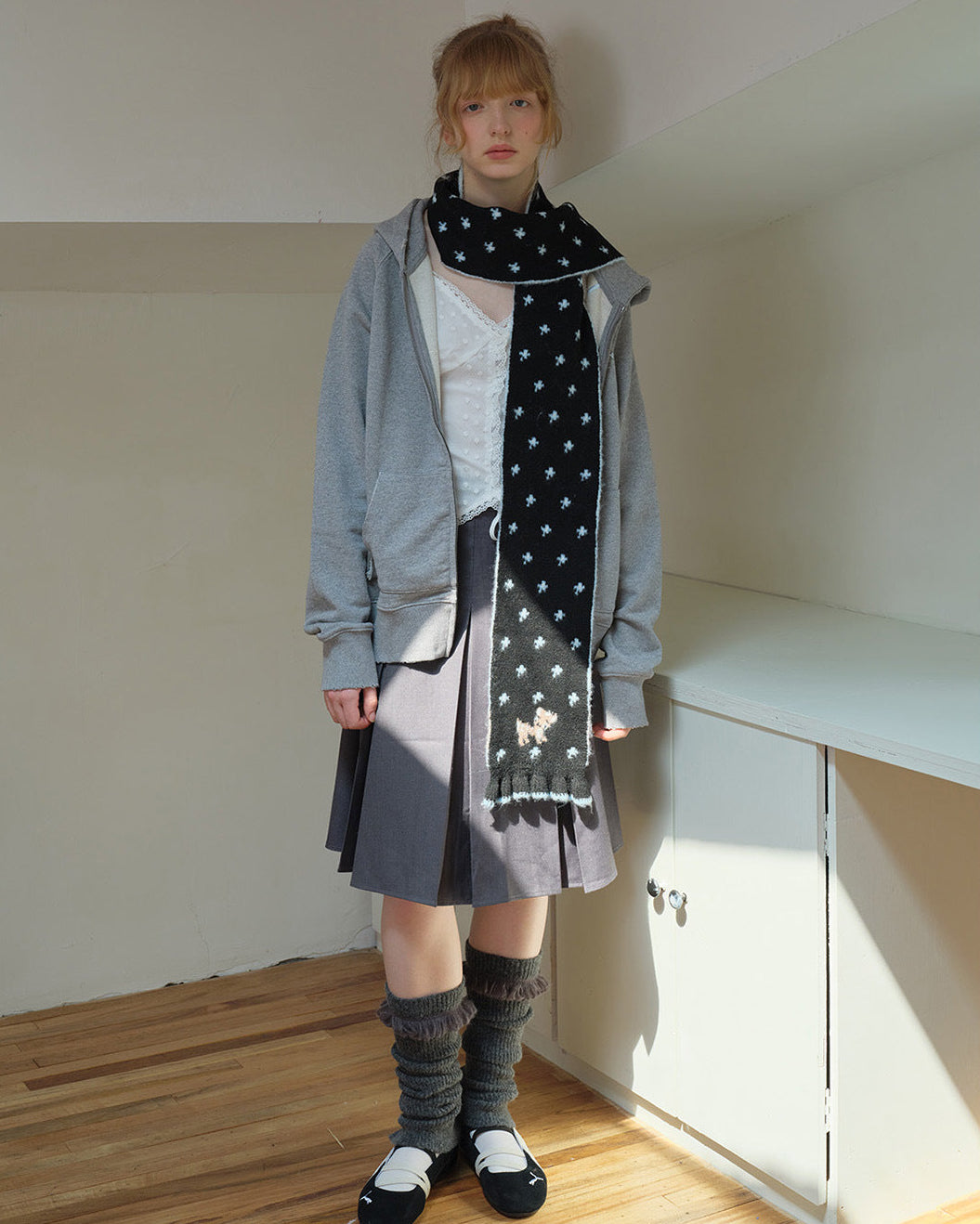 Soft Wool Floral Scarf - Black
