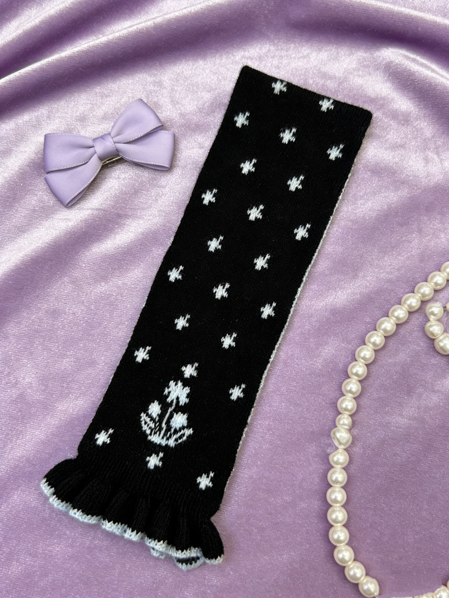 Soft Wool Floral Scarf - Black