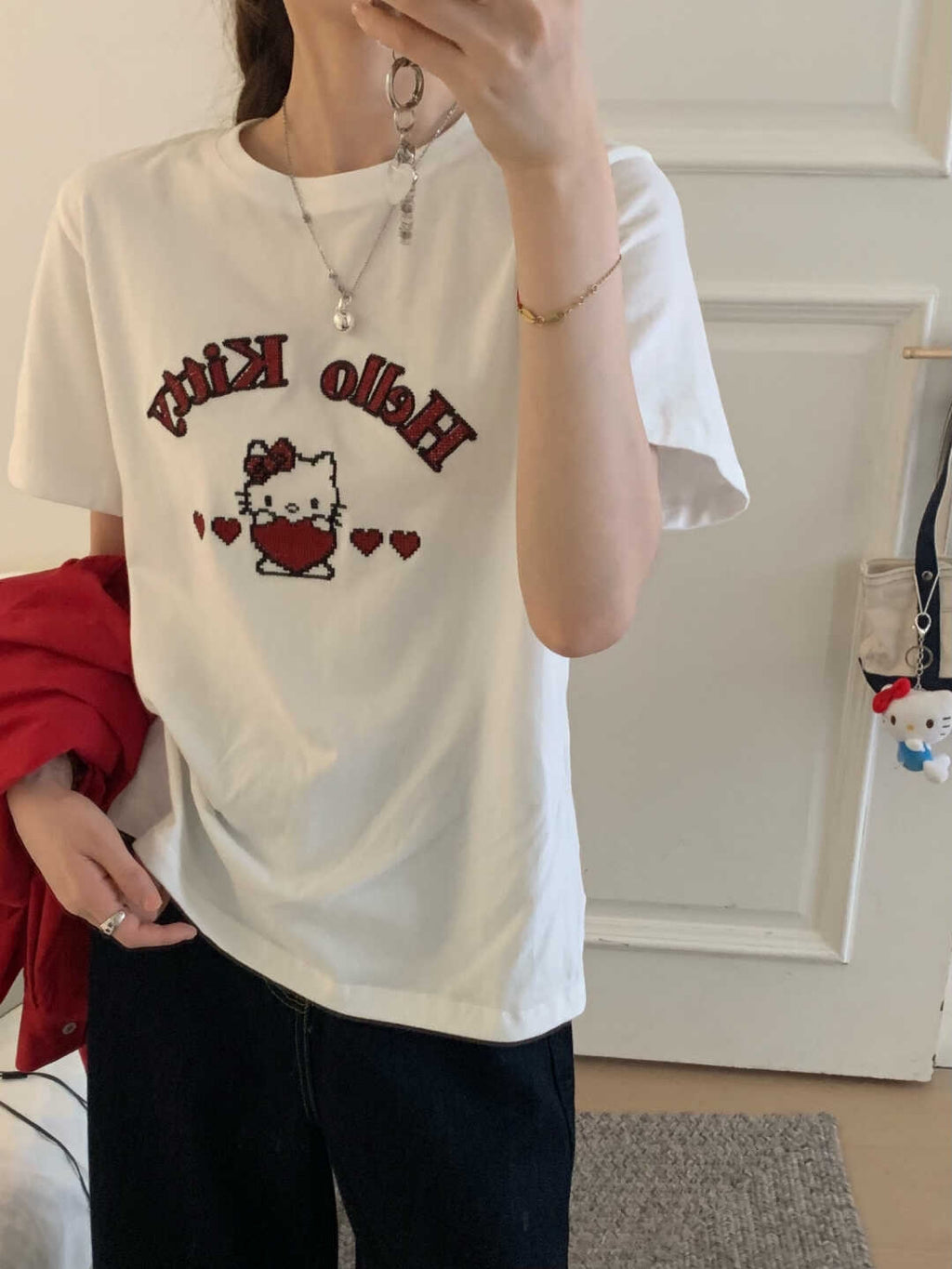 Hello Kitty Graphic Tee – Cute Casual Cartoon T-Shirt for Women & Teens