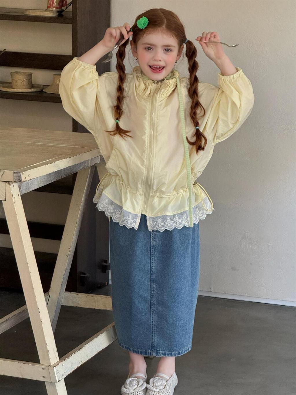 Sunny Day Ruffle Jacket - Soft Lemon